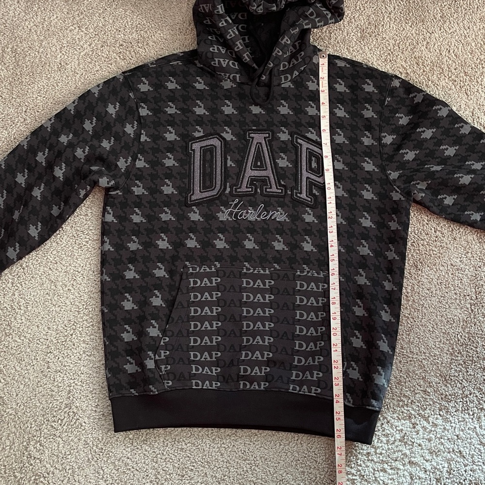 GAP X DAP Harlem Dapper Dan Hoodie Black/ Gray - Picture 8 of 8